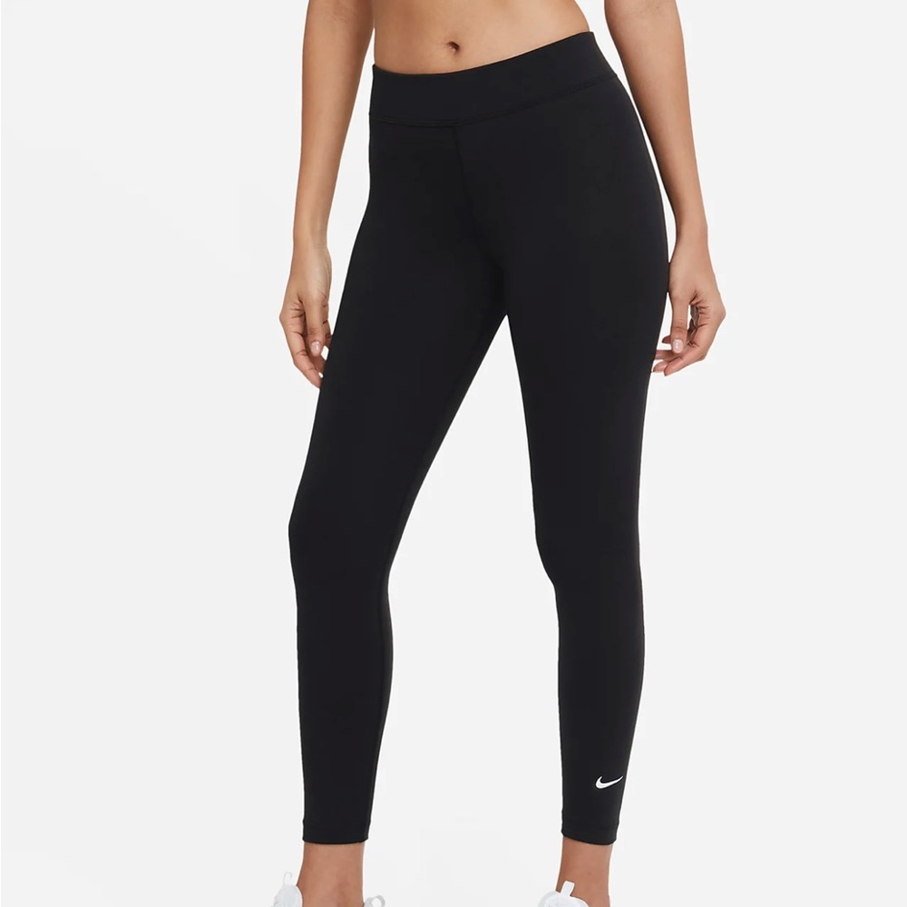 2/$20 Nike Sportswear Essential Women's 7/8 Mid-Rise Leggings
